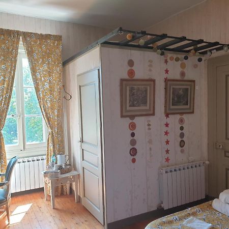 Chateau De Saint Bonnet Les Oules Екстер'єр фото
