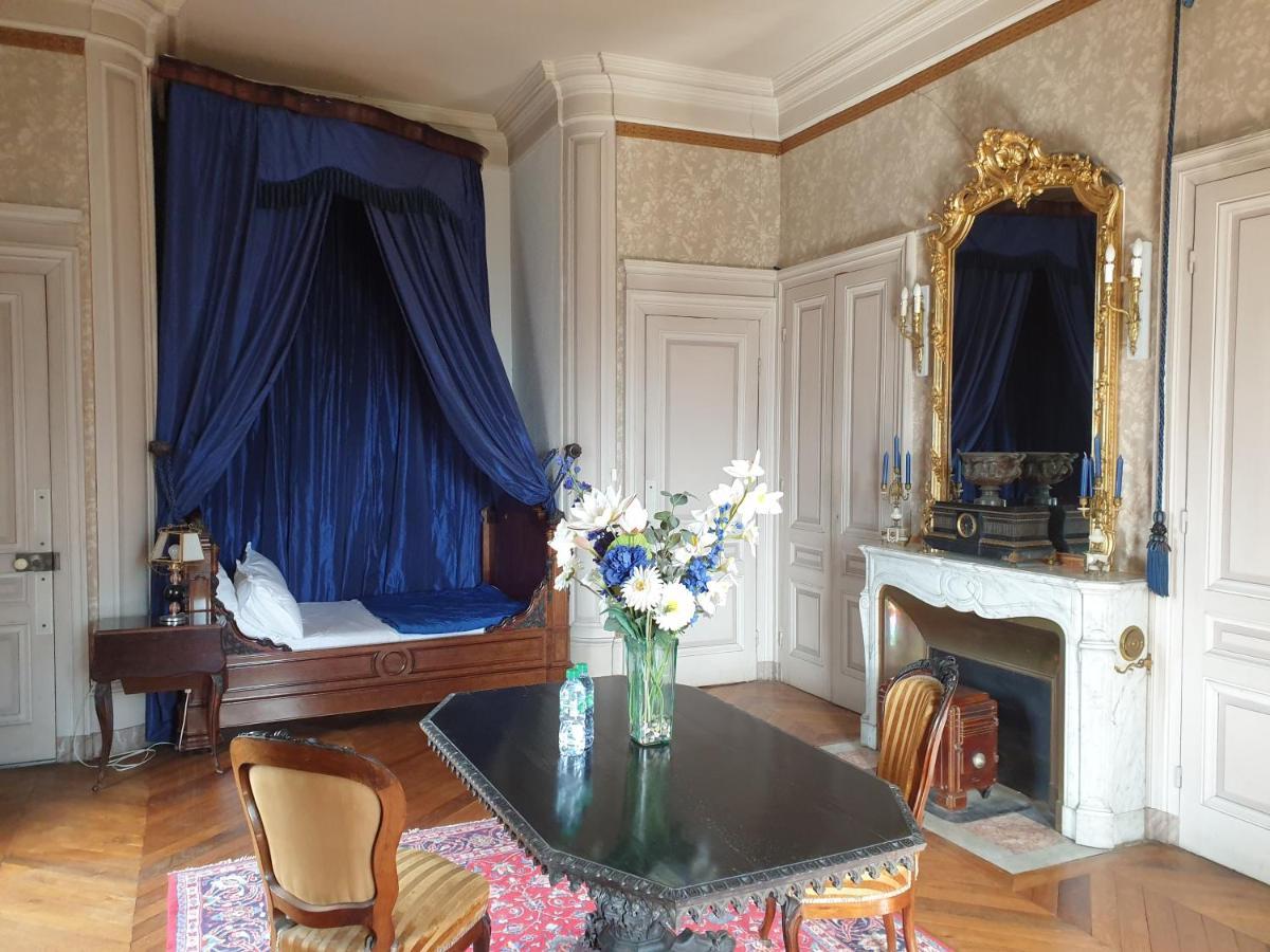Chateau De Saint Bonnet Les Oules Екстер'єр фото